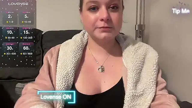 NaughtyWifeUK online show from 02-23-25, 12:41