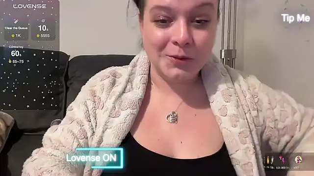 NaughtyWifeUK online show from 02-24-25, 11:52