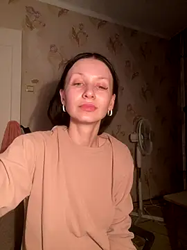 Starry Siren online show from 11-30-25, 07:07