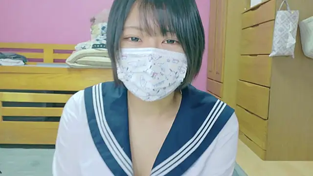 Snapshot of _usya_2525 chatting on 03-06-25, 05:33 usya 2525 online show from 03-06-25, 05:33