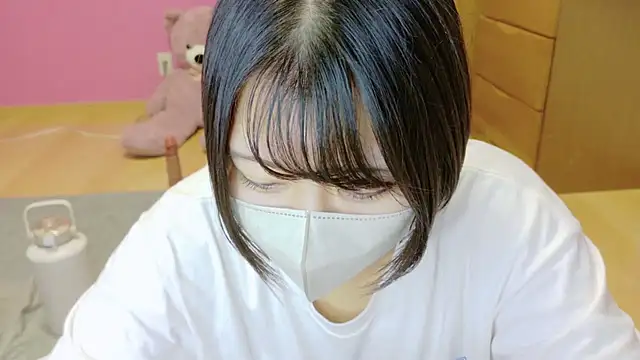 Snapshot of _usya_2525 chatting on 10-03-25, 04:37 usya 2525 online show from 10-03-25, 04:37