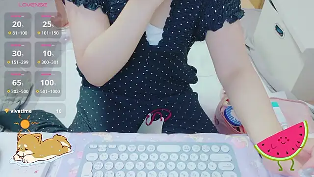 Snapshot of _usya_2525 chatting on 07-16-26, 03:45 usya 2525 online show from 07-16-26, 03:45
