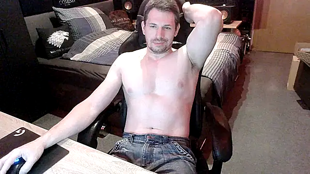 Snapshot of dreamwallker21 chatting on 05-14-26, 08:10 dreamwallker21 online show from 05-14-26, 08:10