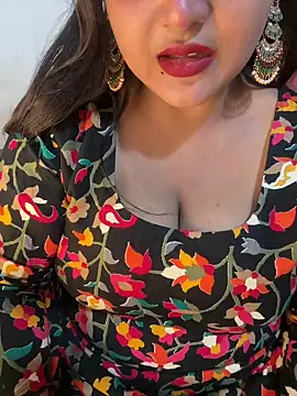 Snapshot of Ayesha_mahi chatting on 03-18-26, 08:50 Ayesha mahi online show from 03-18-26, 08:50