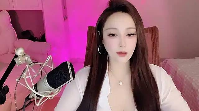 Daisy-77 online show from 10-22-25, 12:05