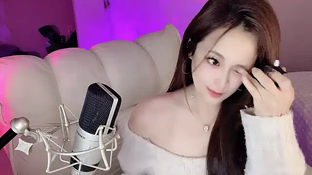 Daisy-77 online show from 11-11-25, 04:07