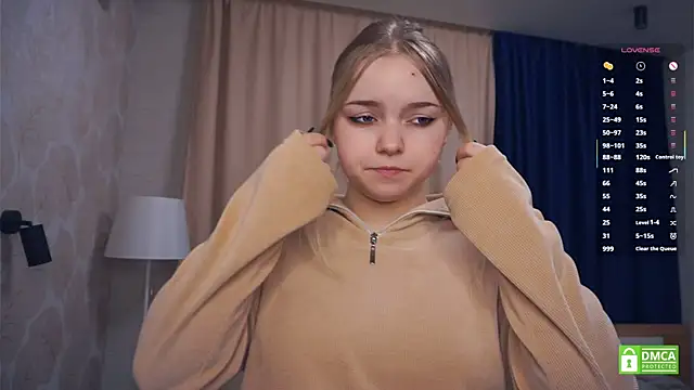 ZaraCreedon online show from 11-24-25, 05:07