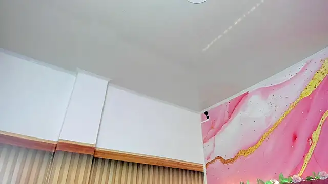 Snapshot of Daisy__rose chatting on 05-18-26, 03:02 Daisy rose online show from 05-18-26, 03:02