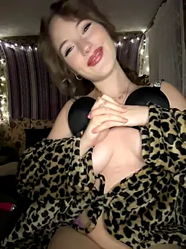 sexydaisyxx online show from 10-15-25, 09:09