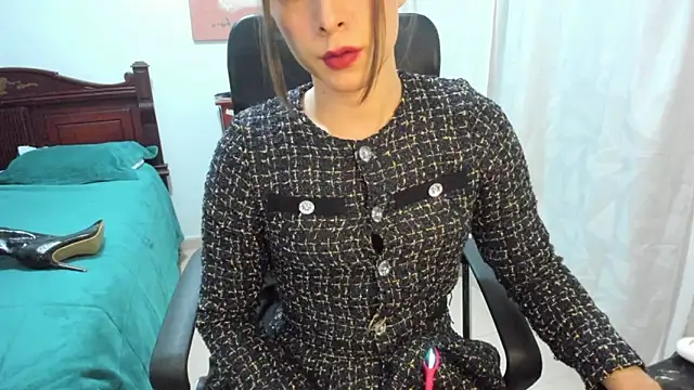 misstresbigcockts online show from 11-07-25, 11:32