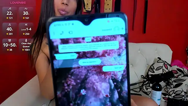 Snapshot of MIA_SOPHIA1 chatting on 01-31-25, 07:29 MIA SOPHIA1 online show from 01-31-25, 07:29