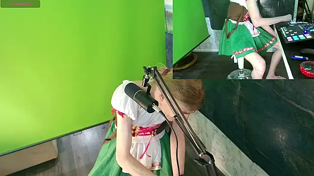 Snapshot of Doggyray44 chatting on 12-19-24, 10:21 Doggyray44 online show from 12-19-24, 10:21