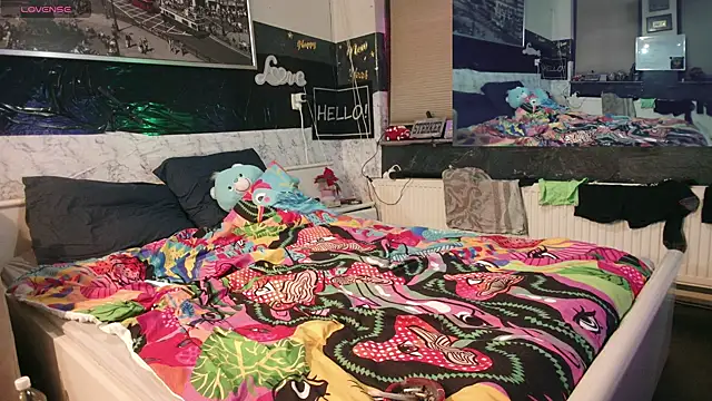 Snapshot of Doggyray44 chatting on 03-07-25, 12:04 Doggyray44 online show from 03-07-25, 12:04