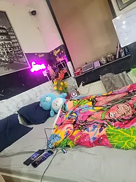 Snapshot of Doggyray44 chatting on 03-15-25, 07:16 Doggyray44 online show from 03-15-25, 07:16