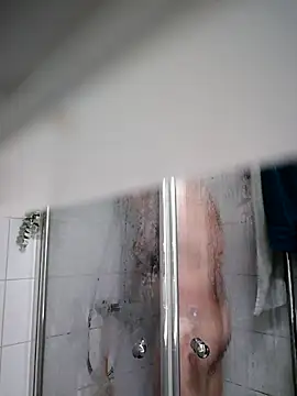 Tommi3720 online show from 03-17-25, 09:55