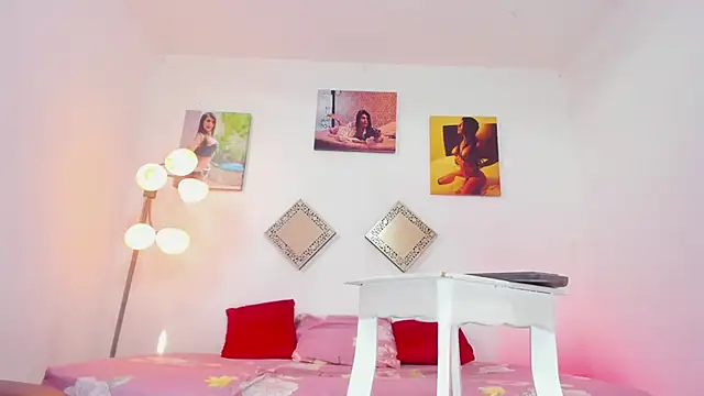 kattadoll online show from 01-21-25, 08:21