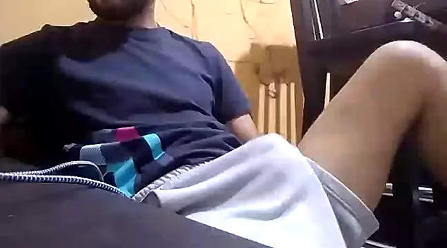 Snapshot of tylerdurden_89 chatting on 03-12-25, 03:02 tylerdurden 89 online show from 03-12-25, 03:02