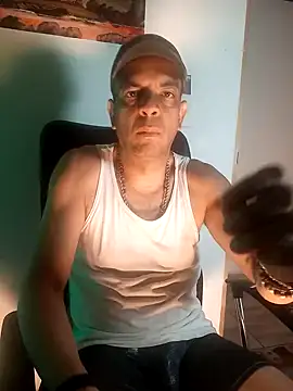 latinmartin73 online show from 01-21-25, 12:15