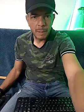 latinmartin73 online show from 03-03-25, 01:31