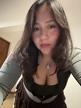 kittyfresita online show from 12-04-25, 02:32