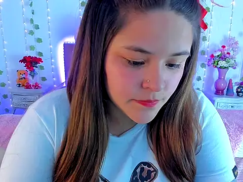 Snapshot of dulcevegga chatting on 02-28-26, 07:31 dulcevegga online show from 02-28-26, 07:31