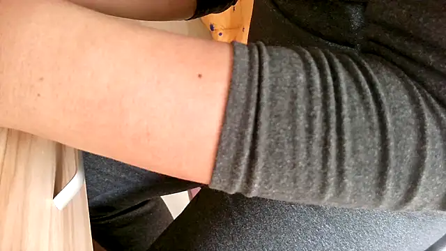 huzi518 online show from 03-22-25, 07:04