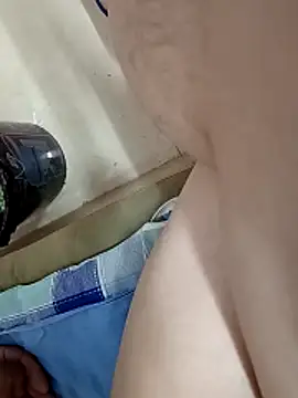 huzi518 online show from 04-19-26, 05:34