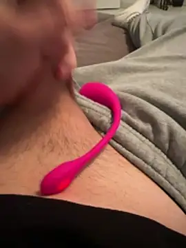 Snapshot of Young-hornyboy chatting on 11-24-25, 12:05 Young-hornyboy online show from 11-24-25, 12:05