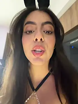 Snapshot of DakotaShelby chatting on 06-12-26, 11:35 DakotaShelby online show from 06-12-26, 11:35