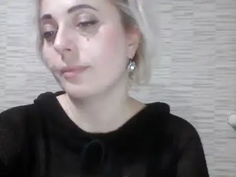 SweetCandy356 online show from 12-17-24, 08:21