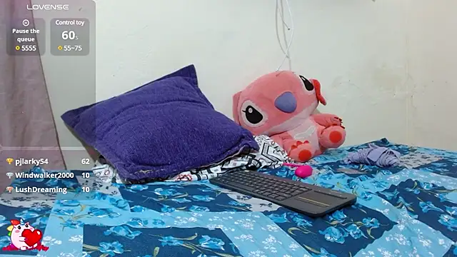 Mia brunette26 online show from 03-15-25, 05:52