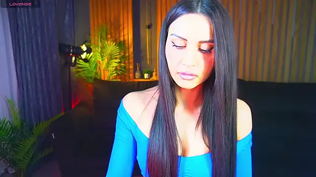 Snapshot of AlexaGreyyy chatting on 02-04-26, 09:09 AlexaGreyyy online show from 02-04-26, 09:09