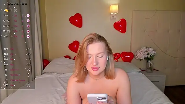 Emma  Leee online show from 02-16-25, 04:09