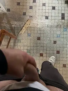 Snapshot of mj23641 chatting on 02-14-26, 03:42 mj23641 online show from 02-14-26, 03:42