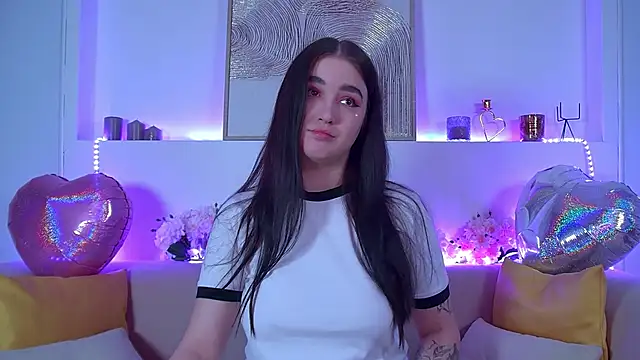 ChristinaMilton online show from 02-13-25, 06:27