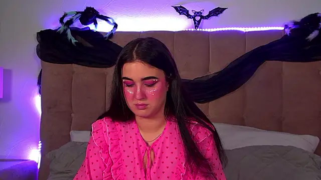 ChristinaMilton online show from 11-01-25, 06:10