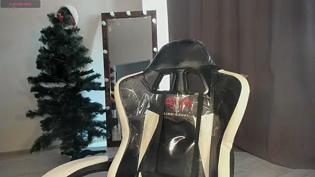 Lana Younes online show from 03-13-25, 10:47