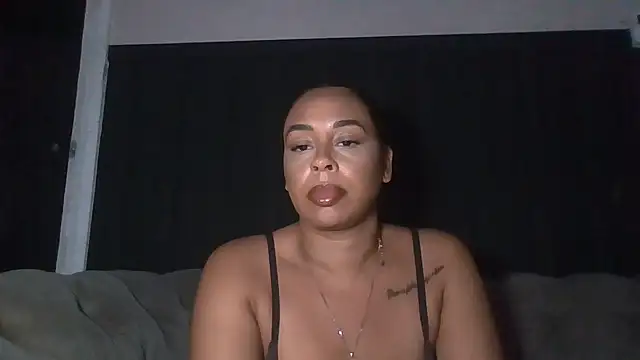 Snapshot of bigbootyjayda chatting on 06-16-26, 11:18 bigbootyjayda online show from 06-16-26, 11:18