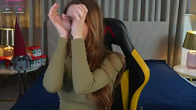 Michelle 054 online show from 01-08-25, 12:47