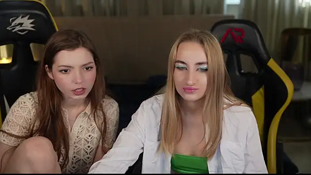 Michelle 054 online show from 02-17-25, 11:44