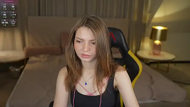 Michelle 054 online show from 10-19-25, 02:45