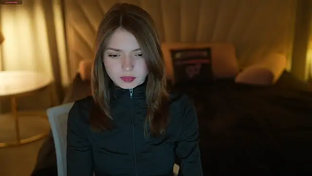 Michelle 054 online show from 12-15-25, 05:06