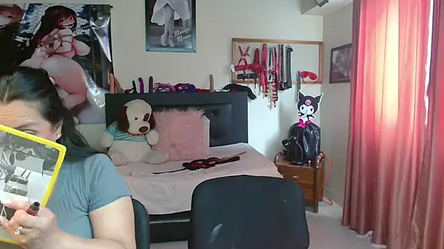 Snapshot of Marilynselxoveanalhard chatting on 05-19-26, 01:50 Marilynselxoveanalhard online show from 05-19-26, 01:50