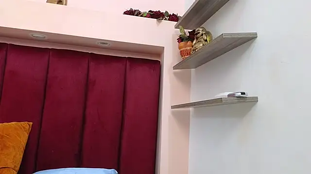 Snapshot of JESSYCORTES chatting on 01-14-25, 11:10 JESSYCORTES online show from 01-14-25, 11:10