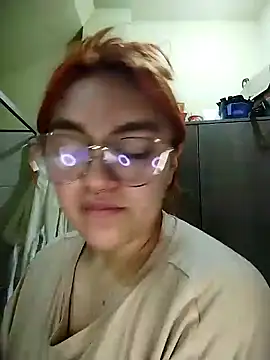 SophiaWeestt99 online show from 02-04-25, 03:33