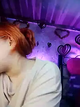 SophiaWeestt99 online show from 02-08-25, 04:25