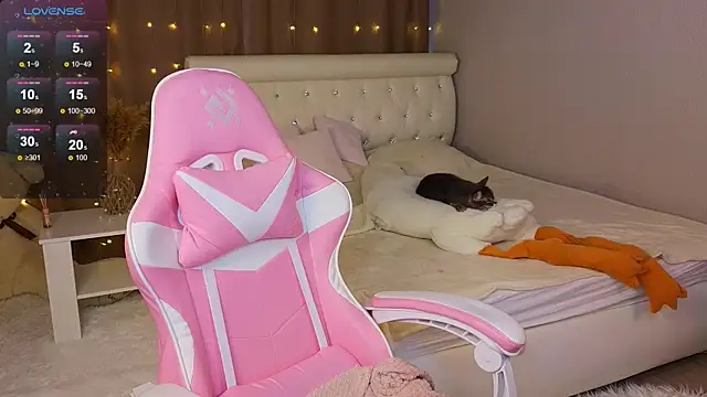 barbieee b online show from 12-10-24, 07:37