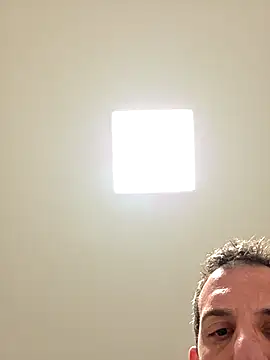 Snapshot of Porzz-6 chatting on 02-16-26, 10:06 Porzz-6 online show from 02-16-26, 10:06