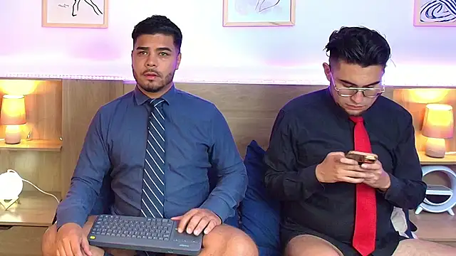 thiagowes online show from 11-14-25, 04:11