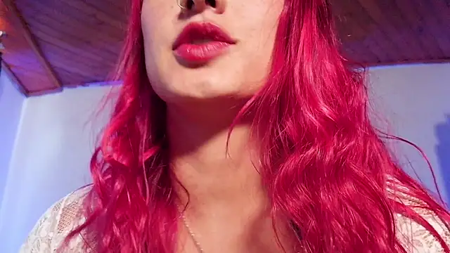 Snapshot of luccycollins_ chatting on 02-26-26, 02:49 luccycollins online show from 02-26-26, 02:49